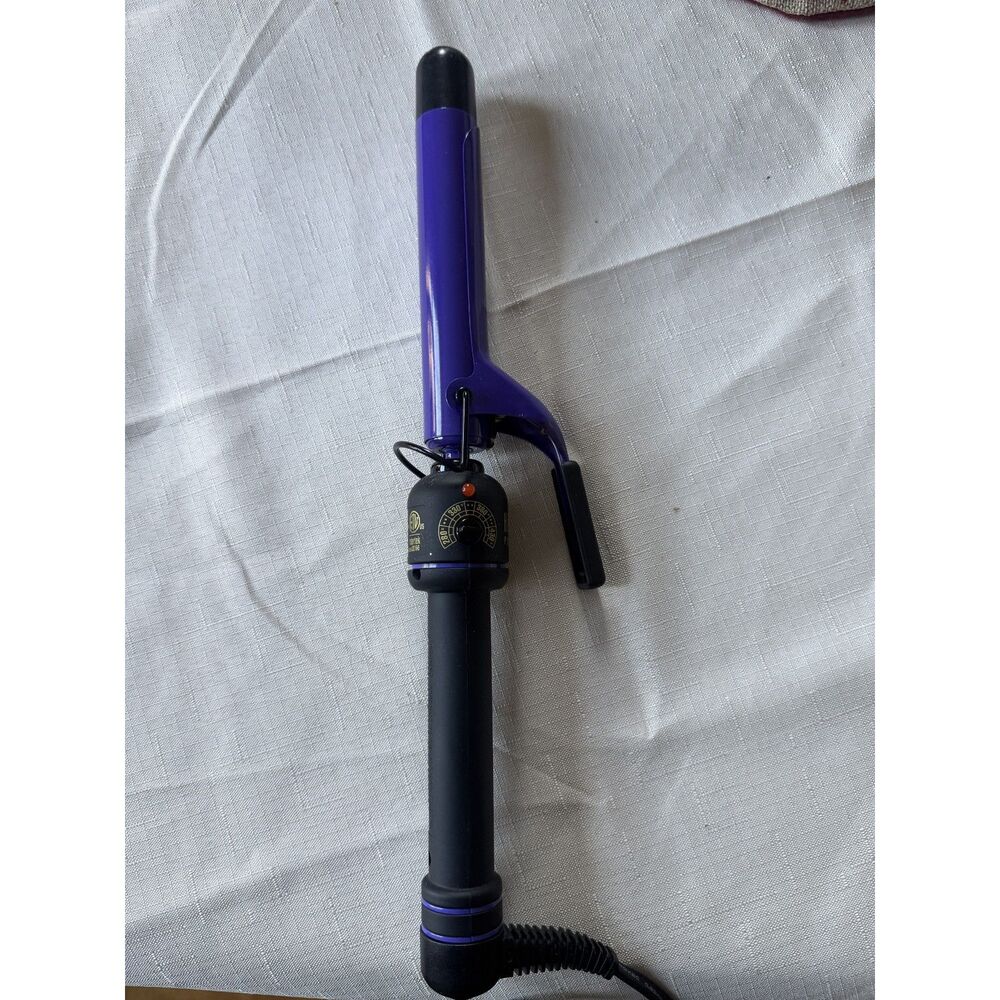 Hot Tools 1in Ceramic Curling Iron 430°F 85W Safety Stand Purple/Black 2181